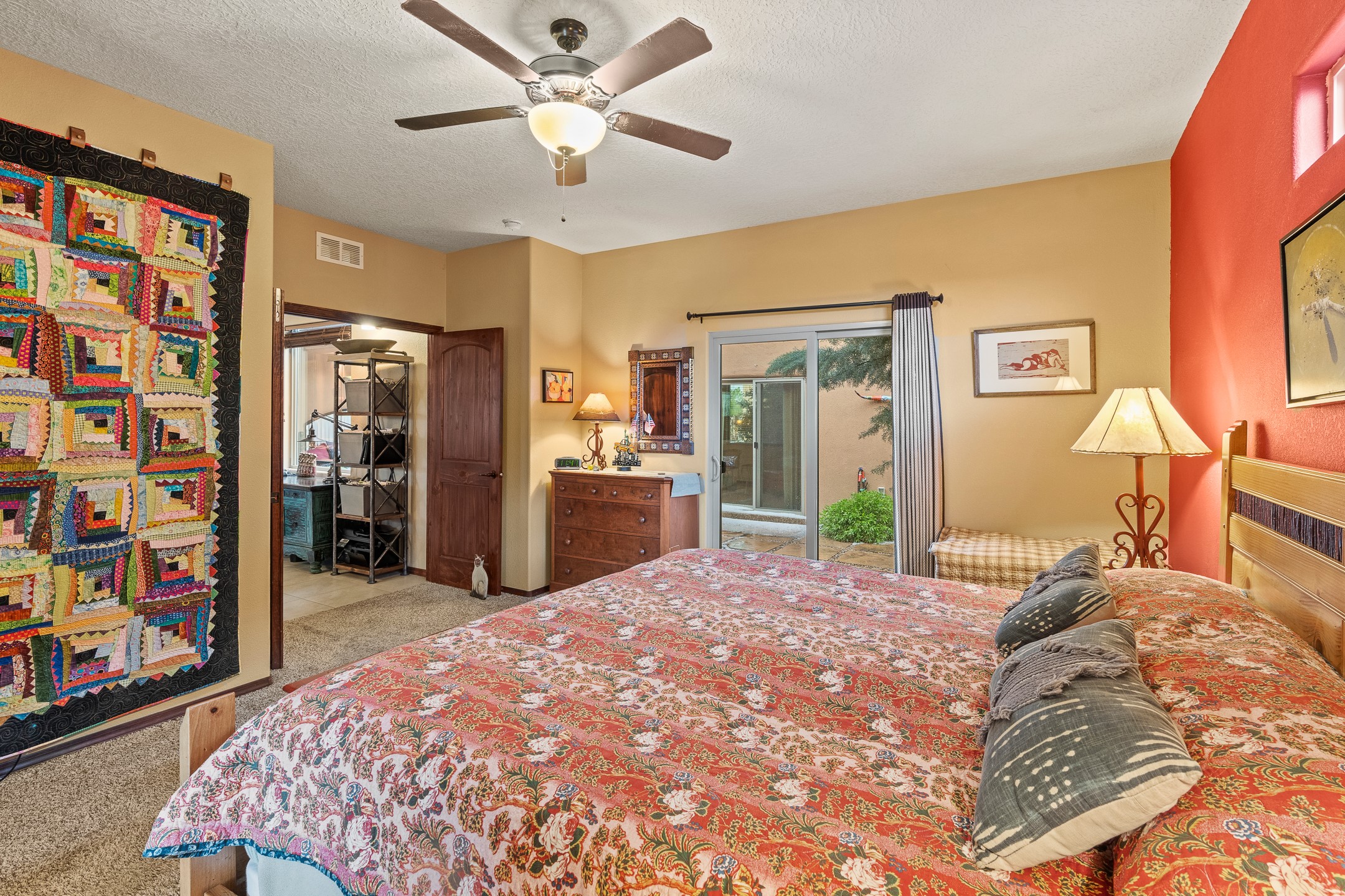 Santa Fe, New Mexico 87508, United States, 3 Bedrooms Bedrooms, ,3 BathroomsBathrooms,Residential,Pending,124692