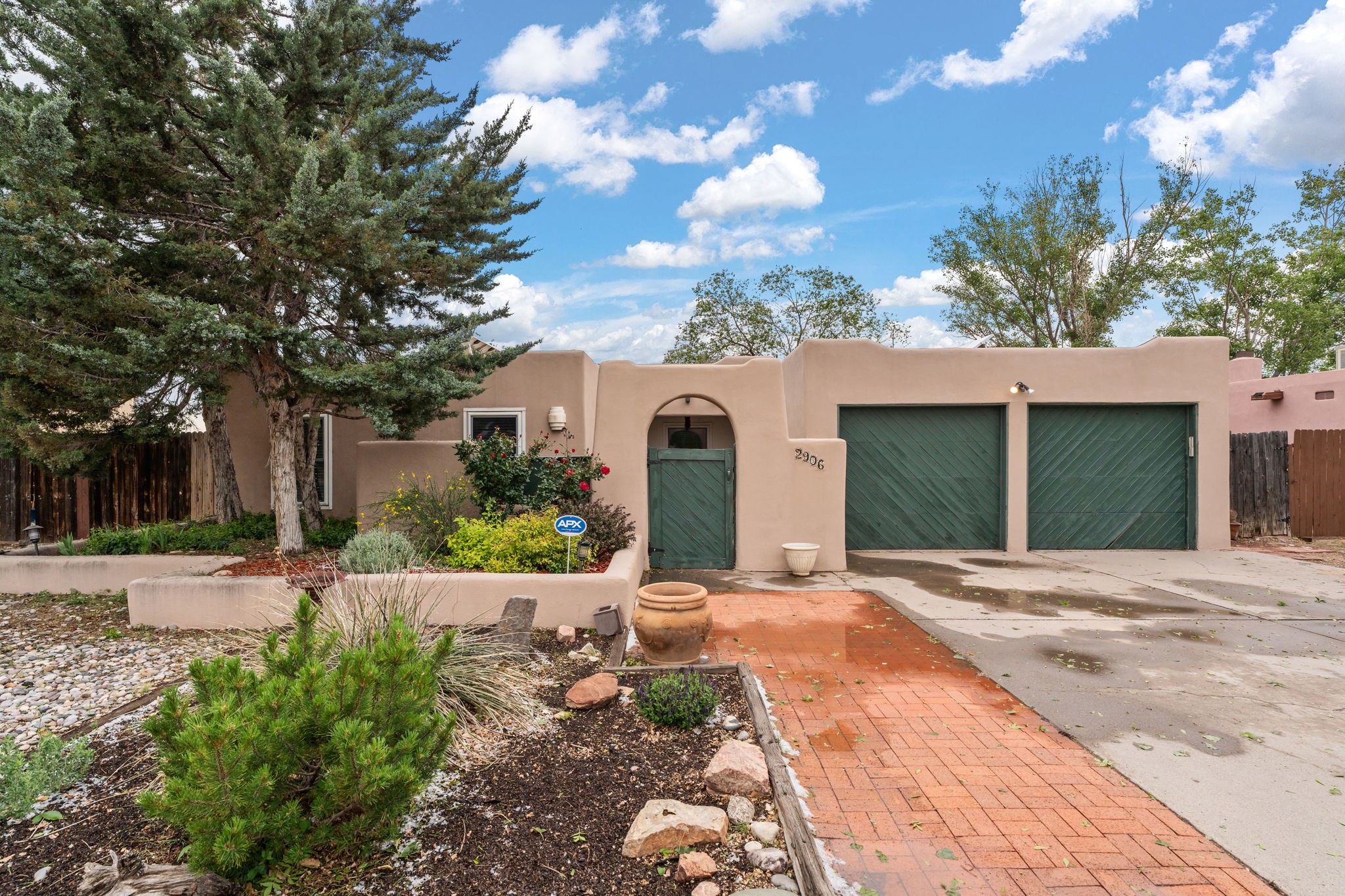 2906 Camino Esquinas, Santa Fe, New Mexico image 1