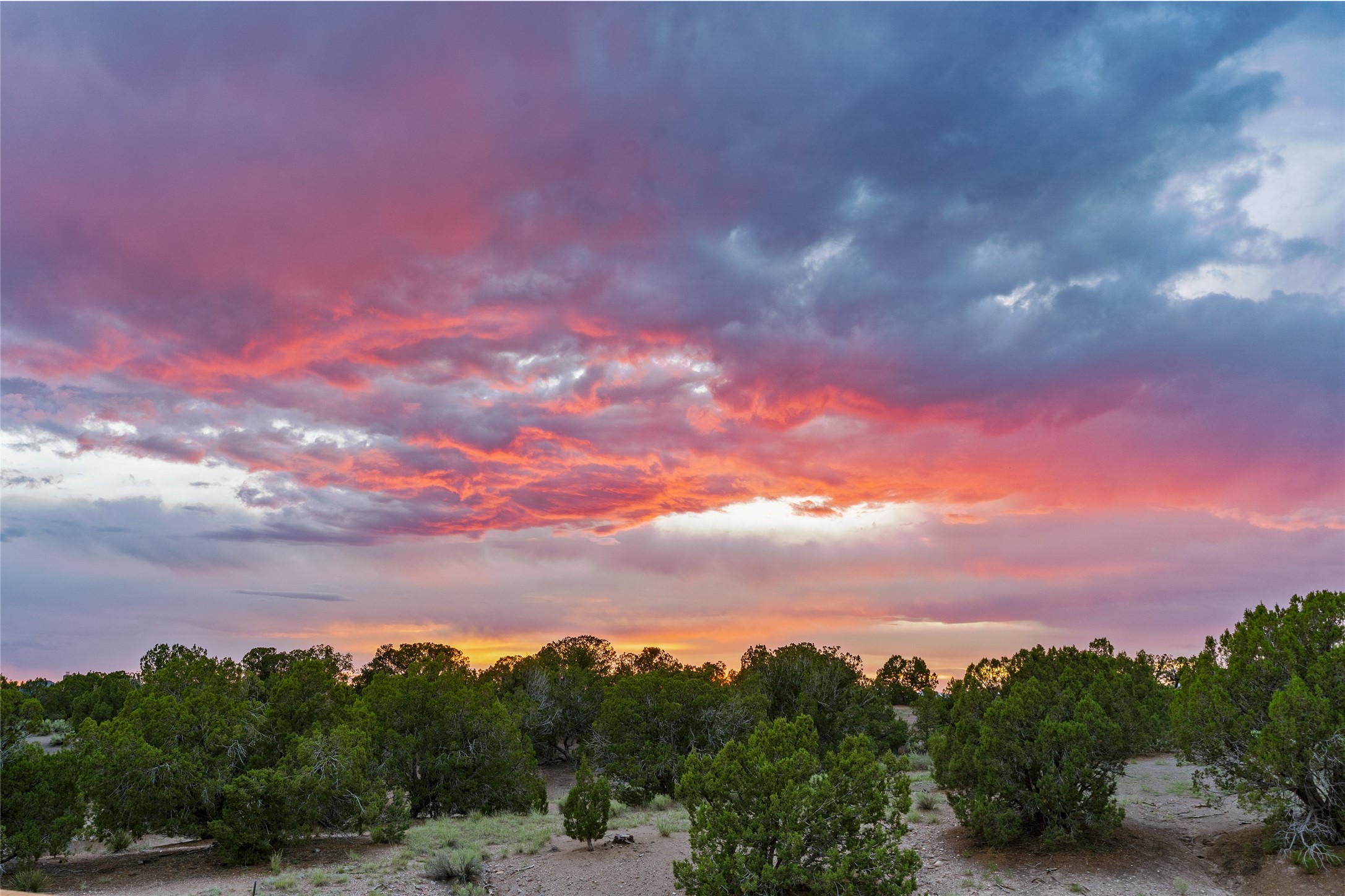 Santa Fe, New Mexico 87506, United States, 3 Bedrooms Bedrooms, ,2 BathroomsBathrooms,Residential,Active,158951