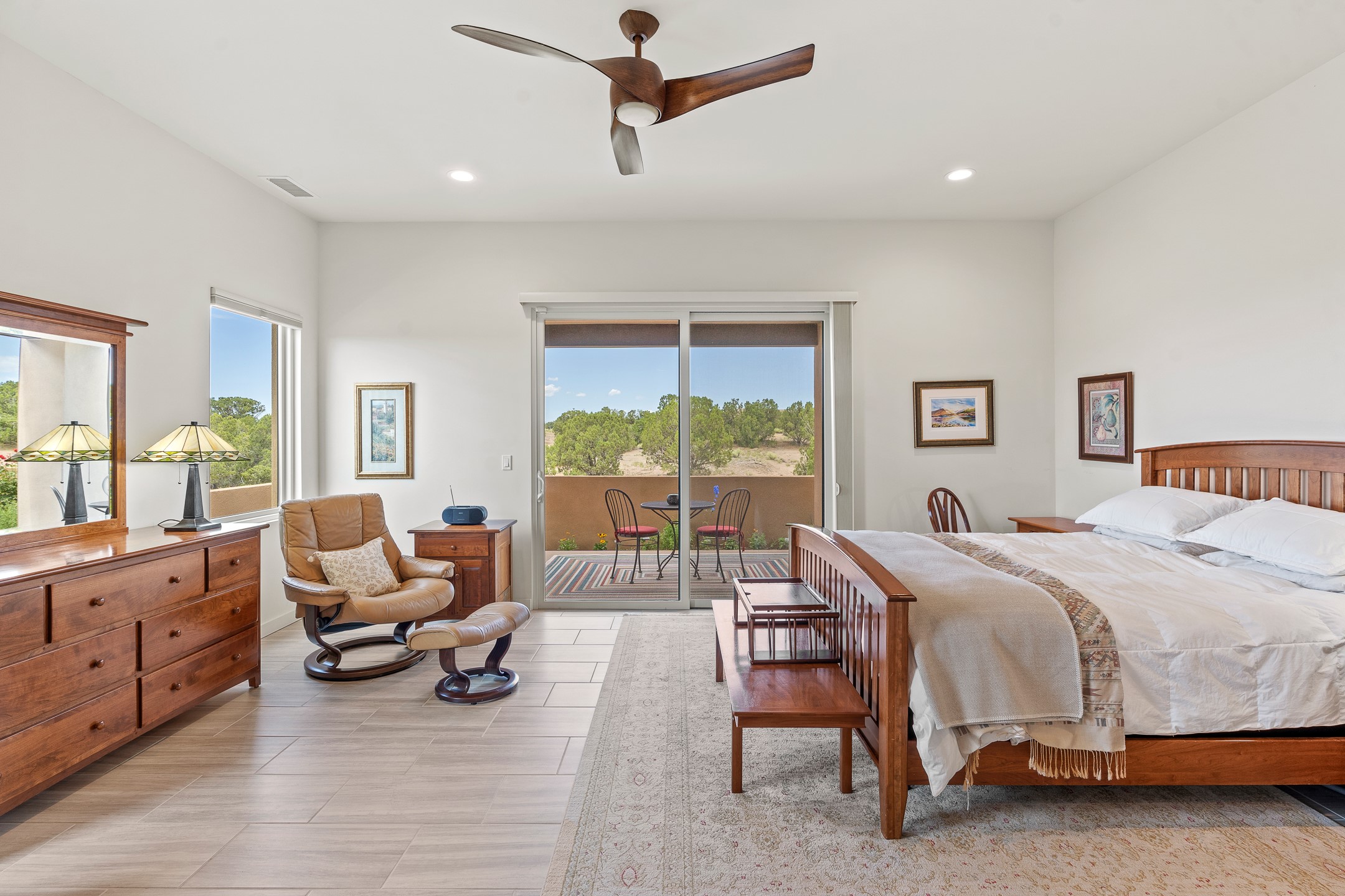 Santa Fe, New Mexico 87506, United States, 3 Bedrooms Bedrooms, ,2 BathroomsBathrooms,Residential,Active,158951