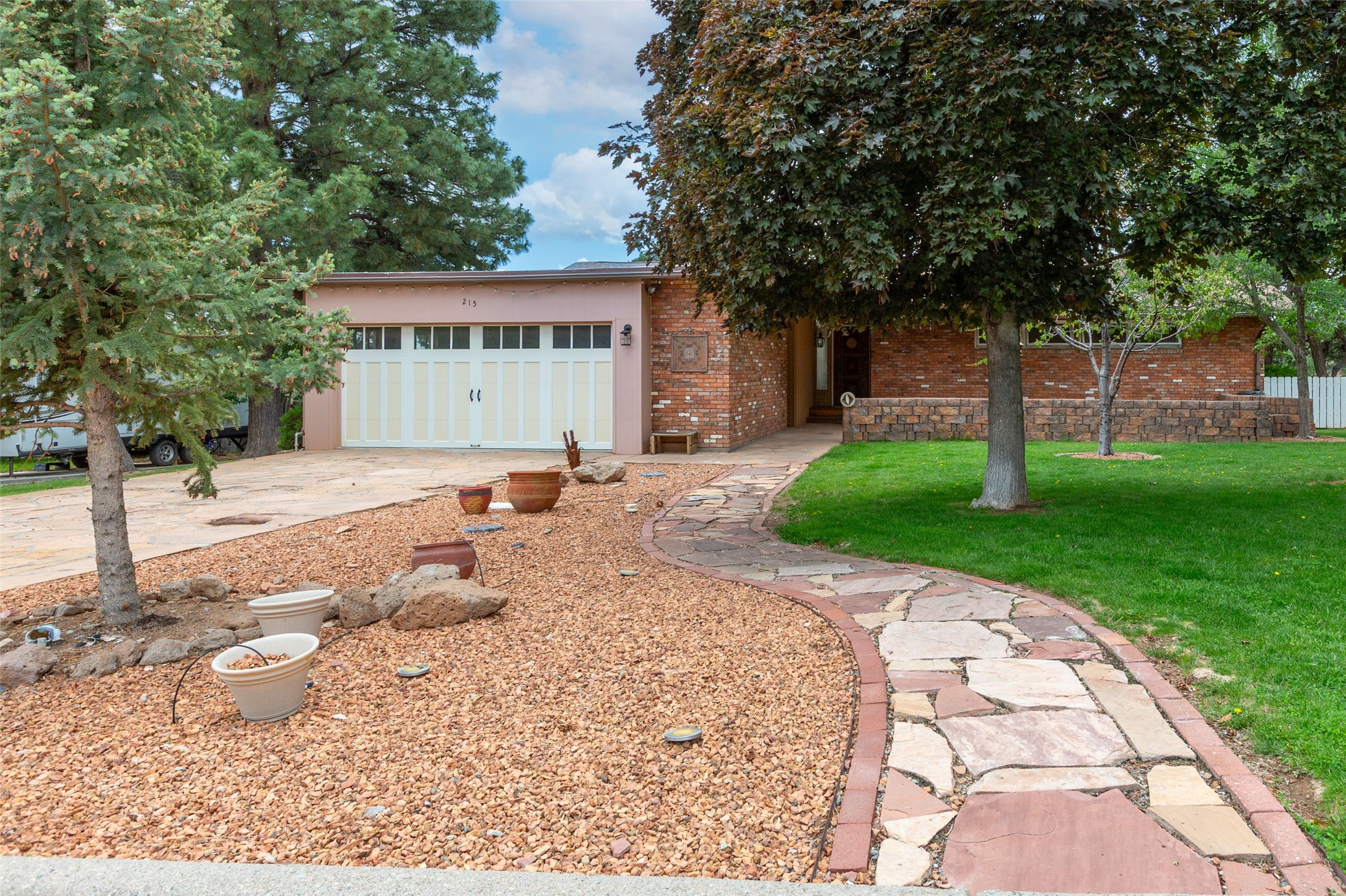 215 San Juan St St, Los Alamos, New Mexico image 1