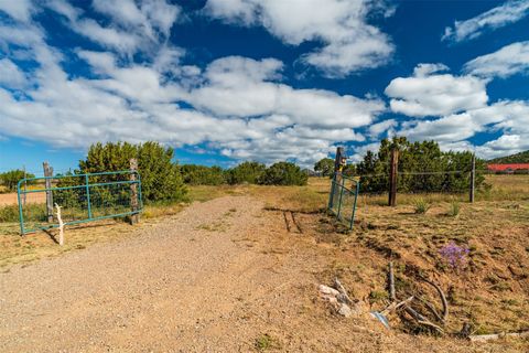 Tiny photo for 20 Vaquero Road, Santa Fe, NM 87508 (MLS # 202504899)