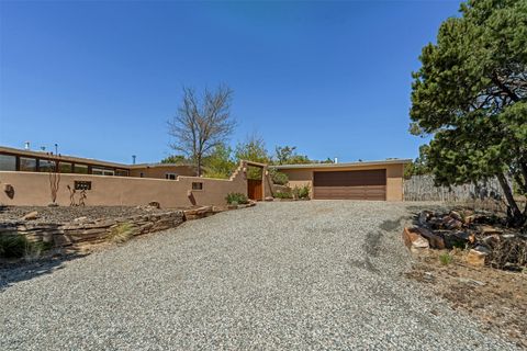 Tiny photo for 4 Camino Cielo Azul, Santa Fe, NM 87508 (MLS # 202601836)