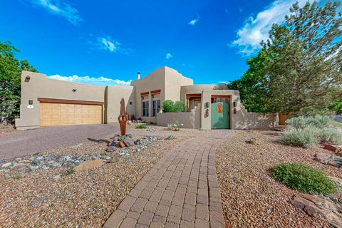 Tiny photo for 138 E Chili Line Rd, Santa Fe, NM 87508 (MLS # 202600734)