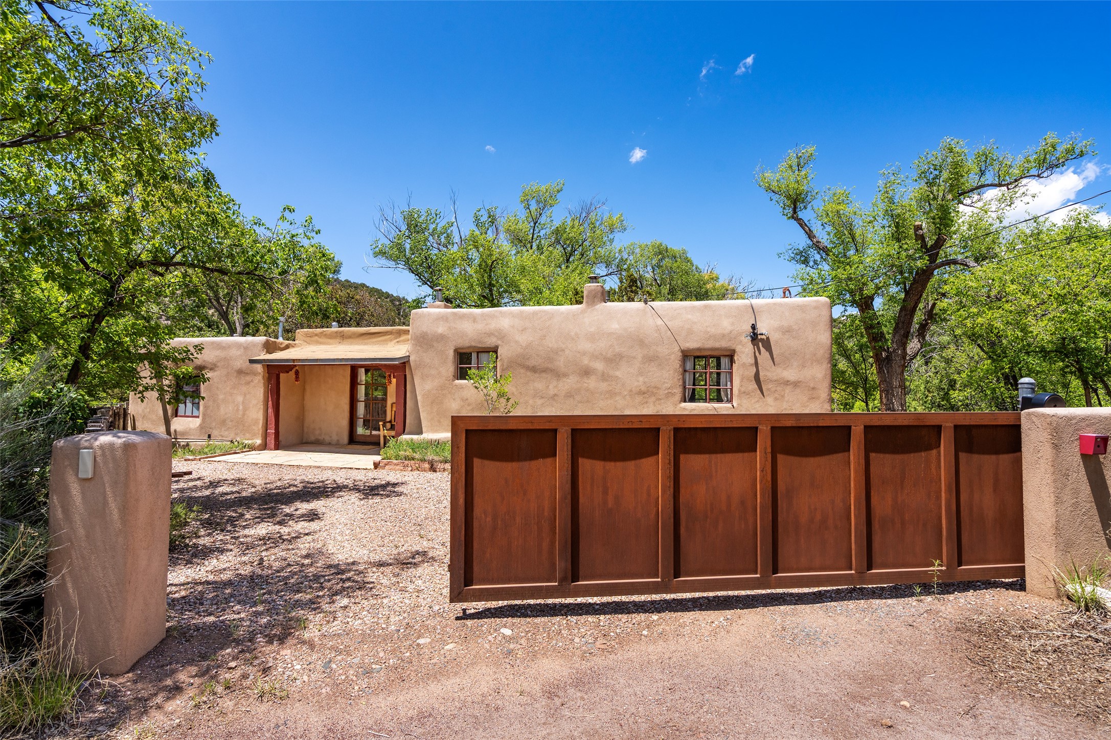 1489 Canyon Road, Santa Fe, New Mexico image 1