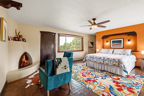 Tiny photo for 10 Camino Oriente, Santa Fe, NM 87508 (MLS # 202601757)