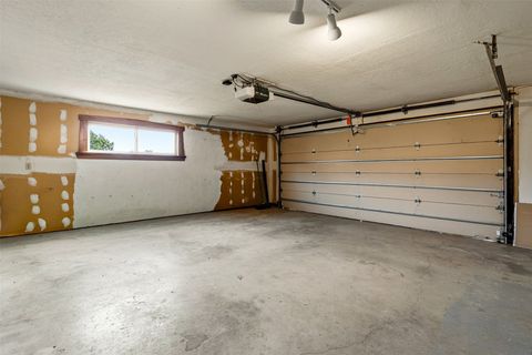 Tiny photo for 10 Camino Oriente, Santa Fe, NM 87508 (MLS # 202601757)