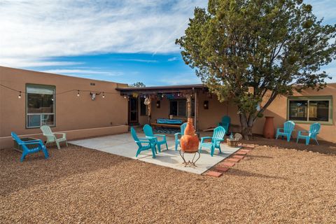 Tiny photo for 10 Camino Oriente, Santa Fe, NM 87508 (MLS # 202601757)