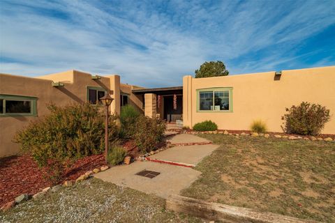 Tiny photo for 10 Camino Oriente, Santa Fe, NM 87508 (MLS # 202601757)