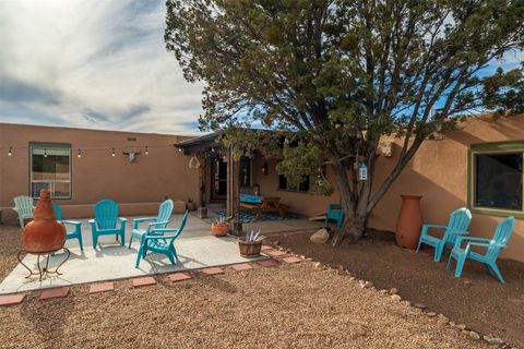 Tiny photo for 10 Camino Oriente, Santa Fe, NM 87508 (MLS # 202601757)