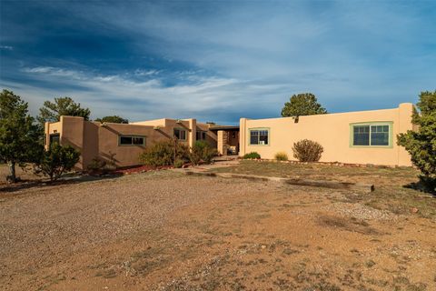 Tiny photo for 10 Camino Oriente, Santa Fe, NM 87508 (MLS # 202601757)