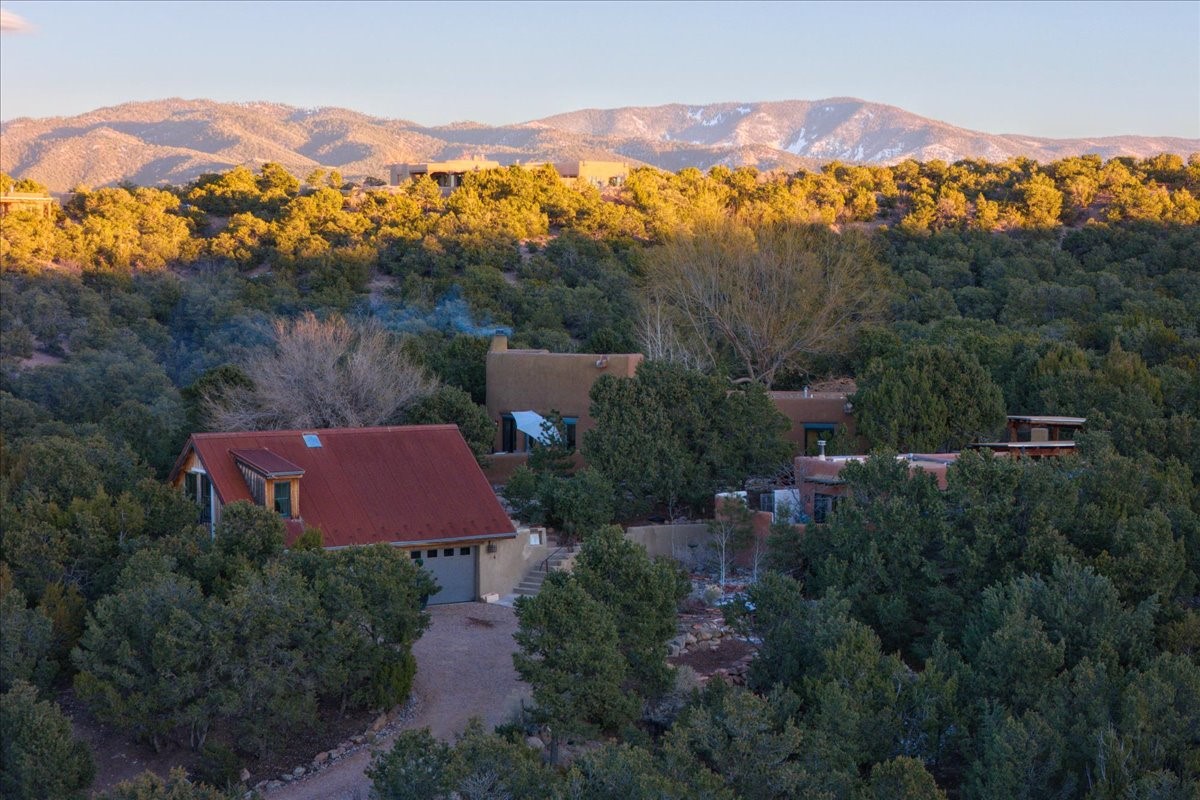 36 Loma Serena, Santa Fe, New Mexico image 1