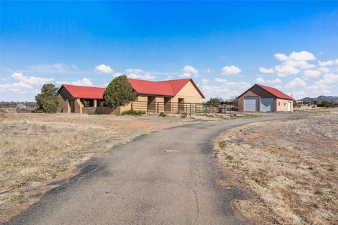 Tiny photo for 9 Jacinto Road, Santa Fe, NM 87508 (MLS # 202601572)