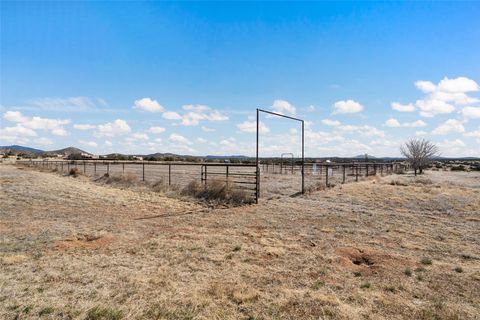 Tiny photo for 9 Jacinto Road, Santa Fe, NM 87508 (MLS # 202601572)