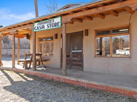 Homes For Sale - 420 Camino Don Miguel<br/> Santa Fe, NM 87505