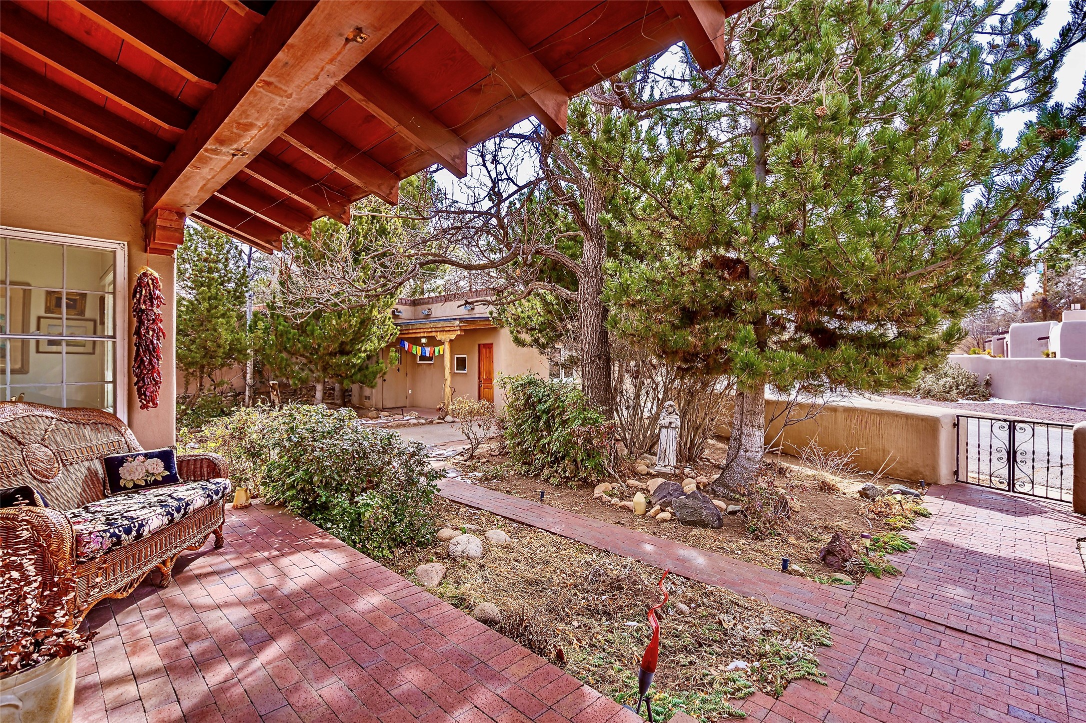 521 Calle Corvo, Santa Fe, New Mexico image 4