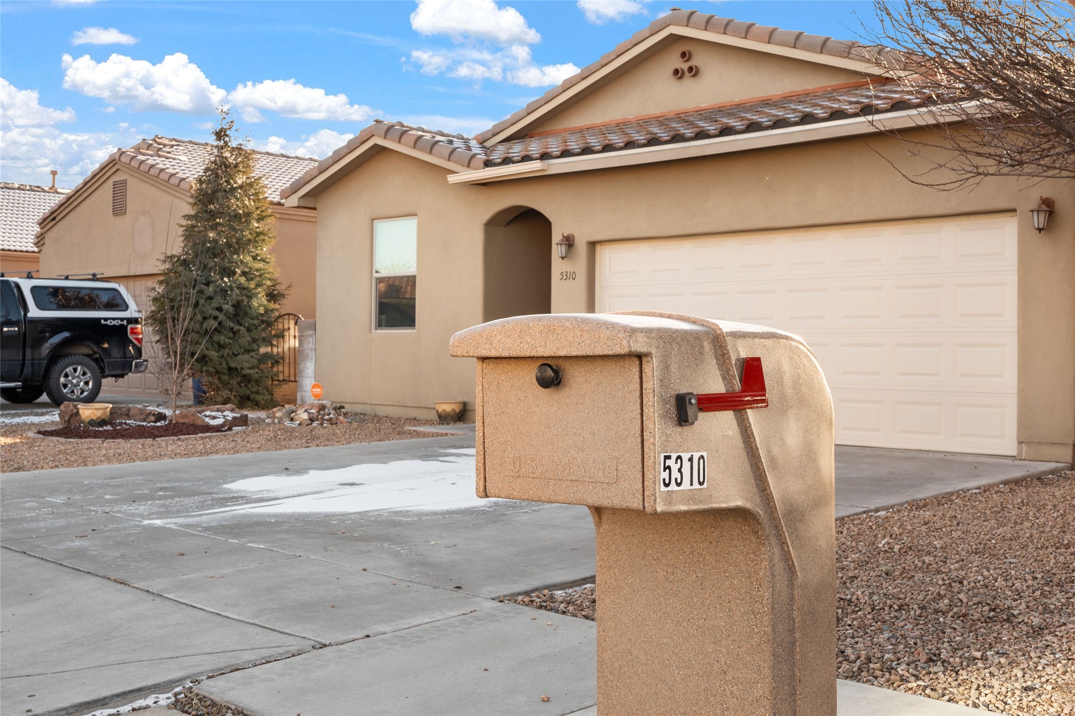 5310 Joshua Lane, Santa Fe, New Mexico image 3