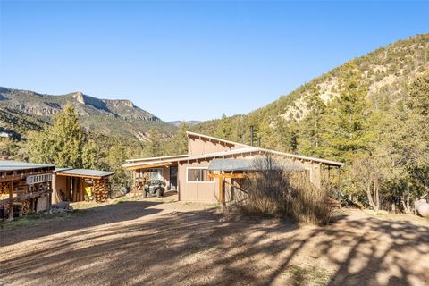 Homes For Sale - 750 San Diego Loop<br/> Jemez Springs, NM 87025