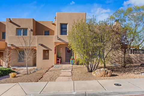 16 Camino De Vecinos, Santa Fe, NM 87507 - #: 202501431