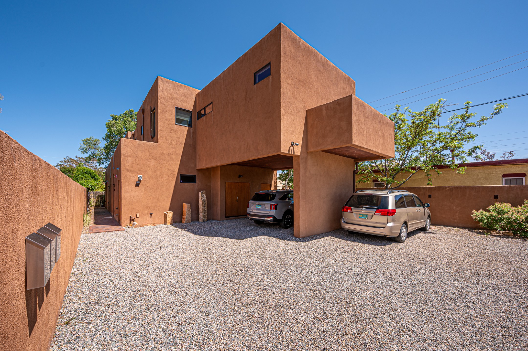 543 Juanita St #B, Santa Fe, New Mexico image 1
