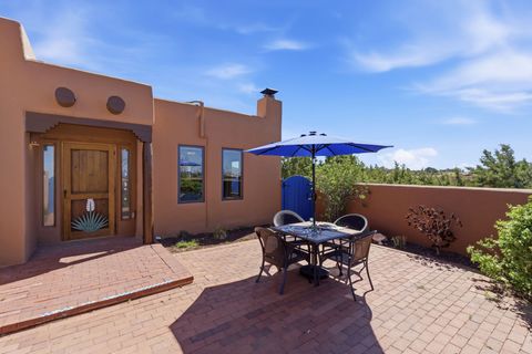 Tiny photo for 5 Avalon Place, Santa Fe, NM 87508 (MLS # 202601632)
