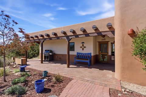 Tiny photo for 5 Avalon Place, Santa Fe, NM 87508 (MLS # 202601632)