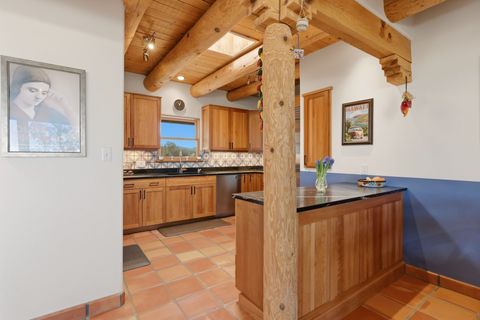 Tiny photo for 5 Avalon Place, Santa Fe, NM 87508 (MLS # 202601632)
