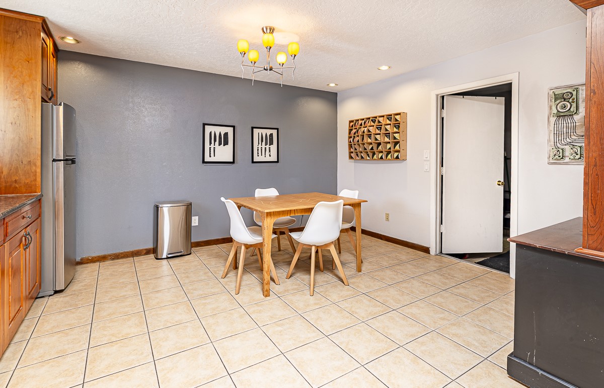 Santa Fe, New Mexico 87507, United States, 3 Bedrooms Bedrooms, ,2 BathroomsBathrooms,Residential,Active,159488