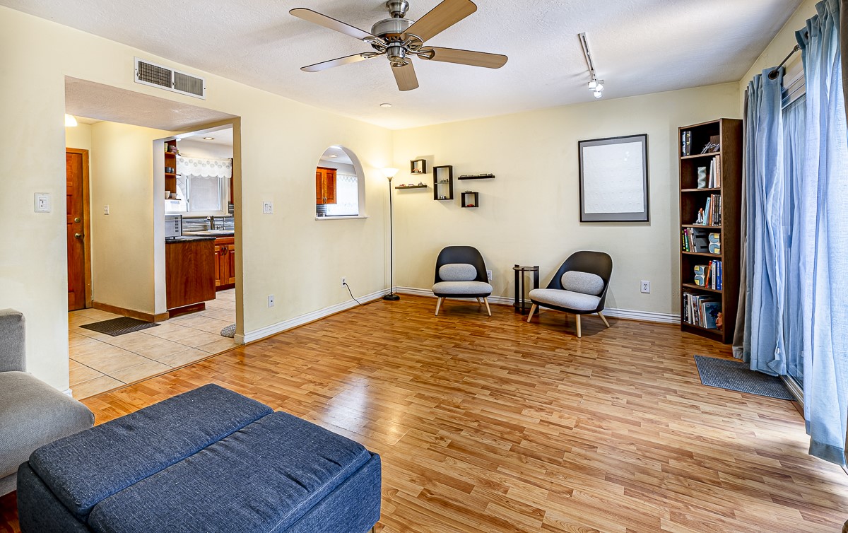 Santa Fe, New Mexico 87507, United States, 3 Bedrooms Bedrooms, ,2 BathroomsBathrooms,Residential,Active,159488