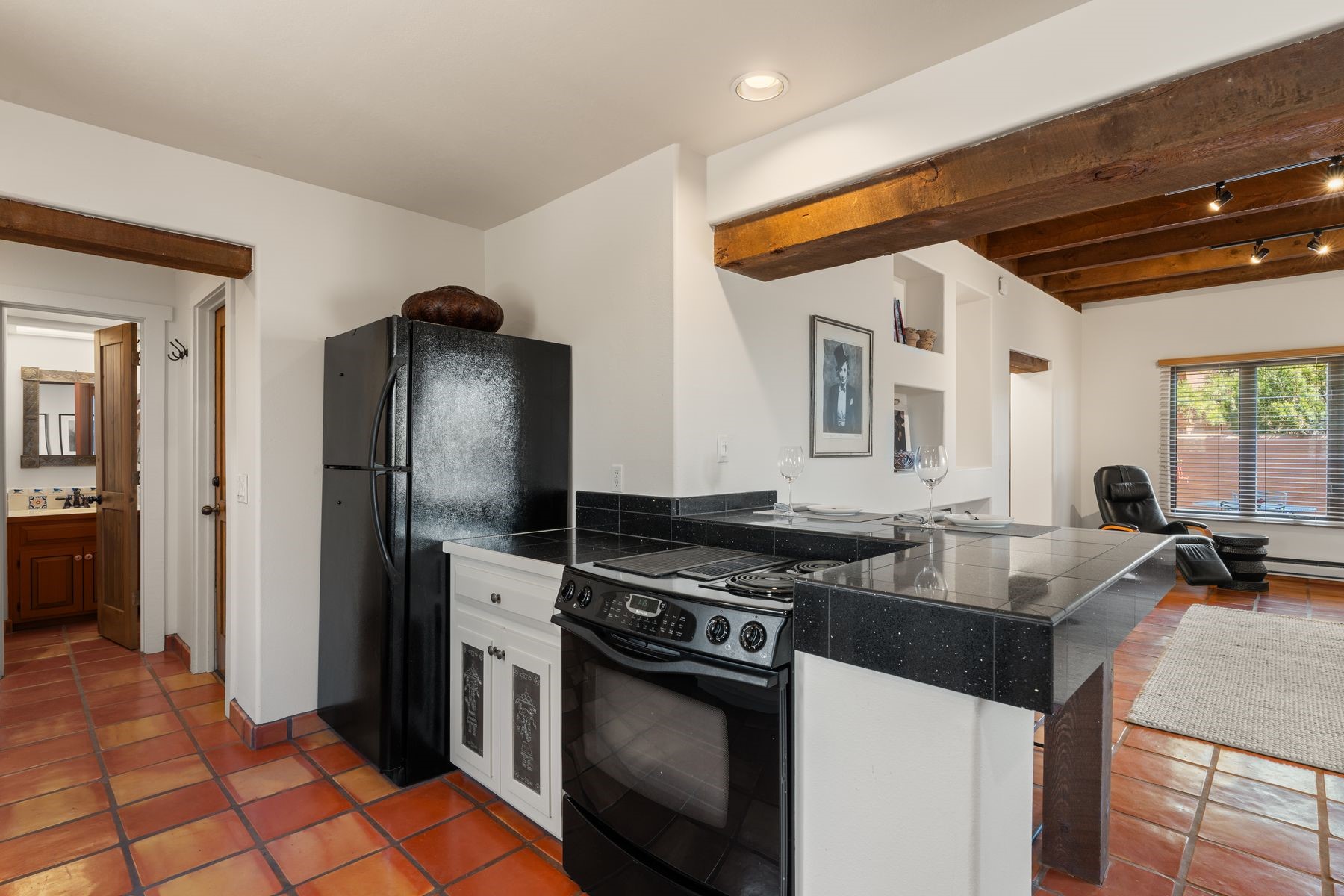 346 1/2 Calle Loma Norte, Santa Fe, New Mexico image 11