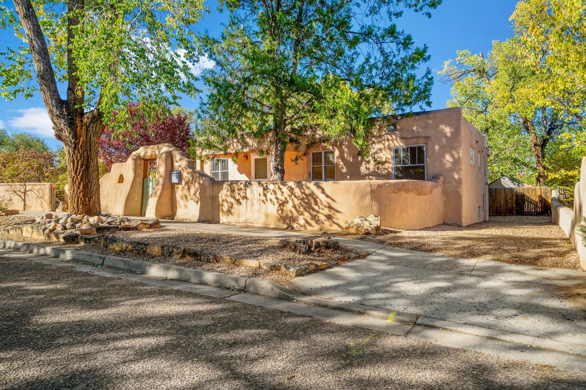 828 Allendale Street, Santa Fe, New Mexico image 24