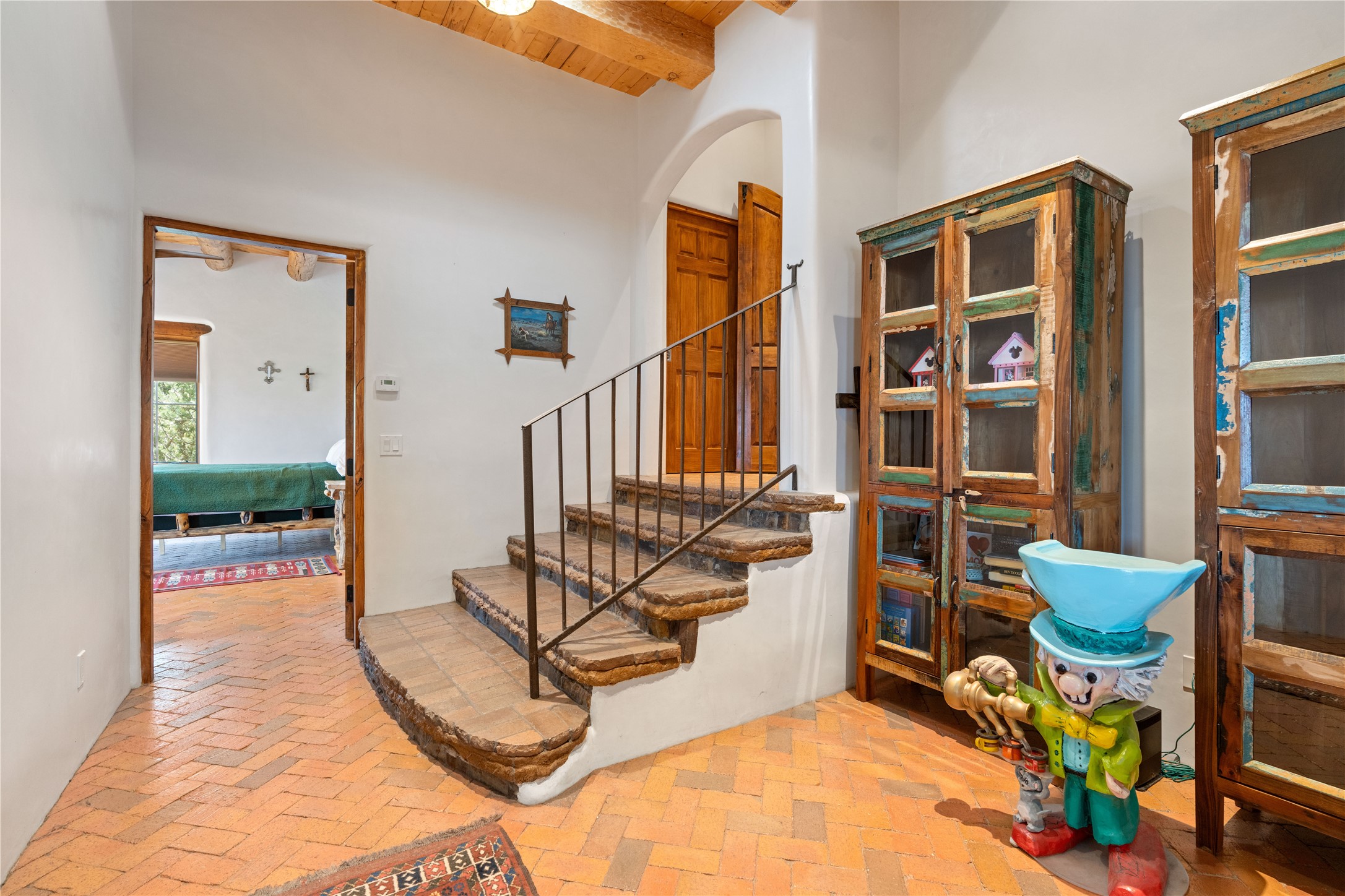 947 Cerro De La Paz, Santa Fe, New Mexico image 15