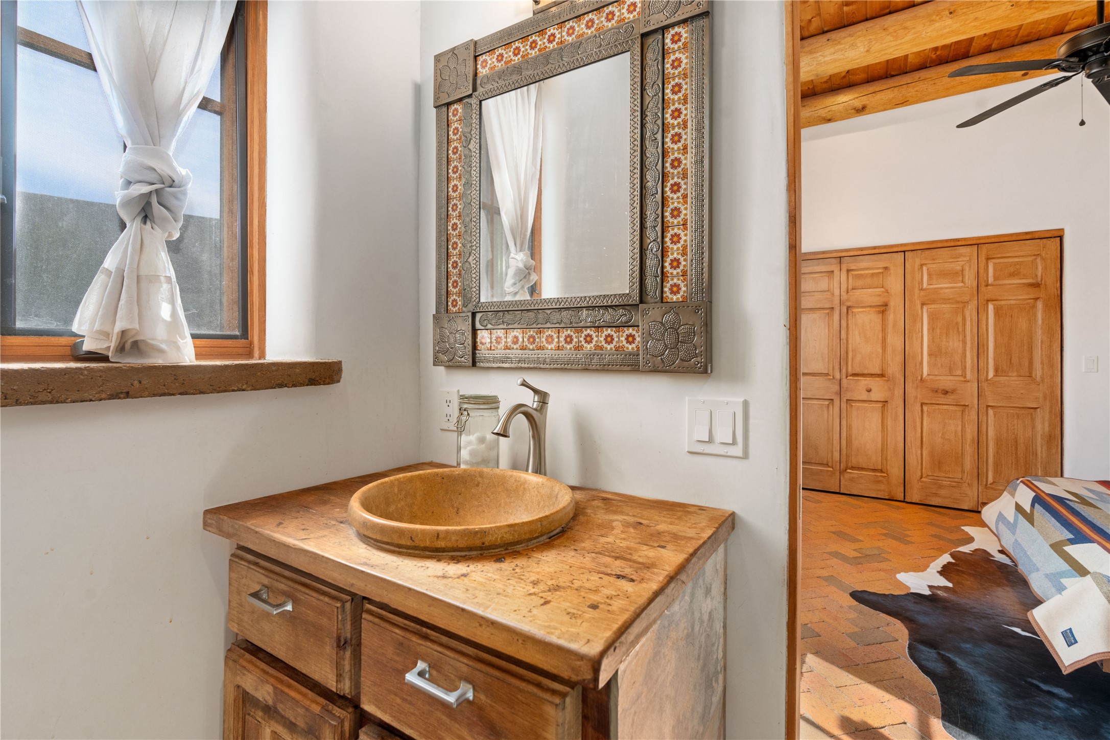 947 Cerro De La Paz, Santa Fe, New Mexico image 32