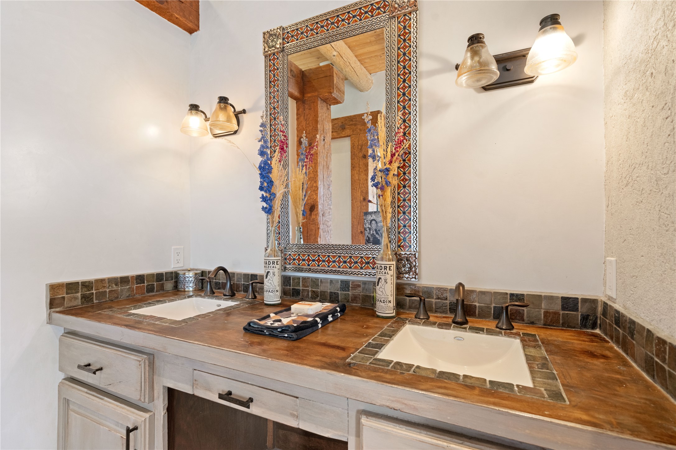 947 Cerro De La Paz, Santa Fe, New Mexico image 20