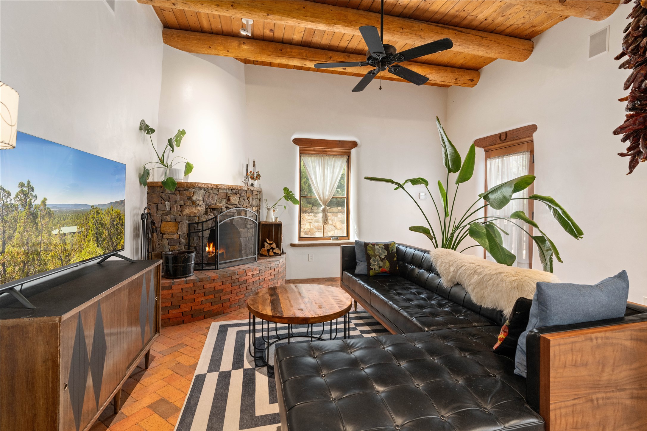 947 Cerro De La Paz, Santa Fe, New Mexico image 25