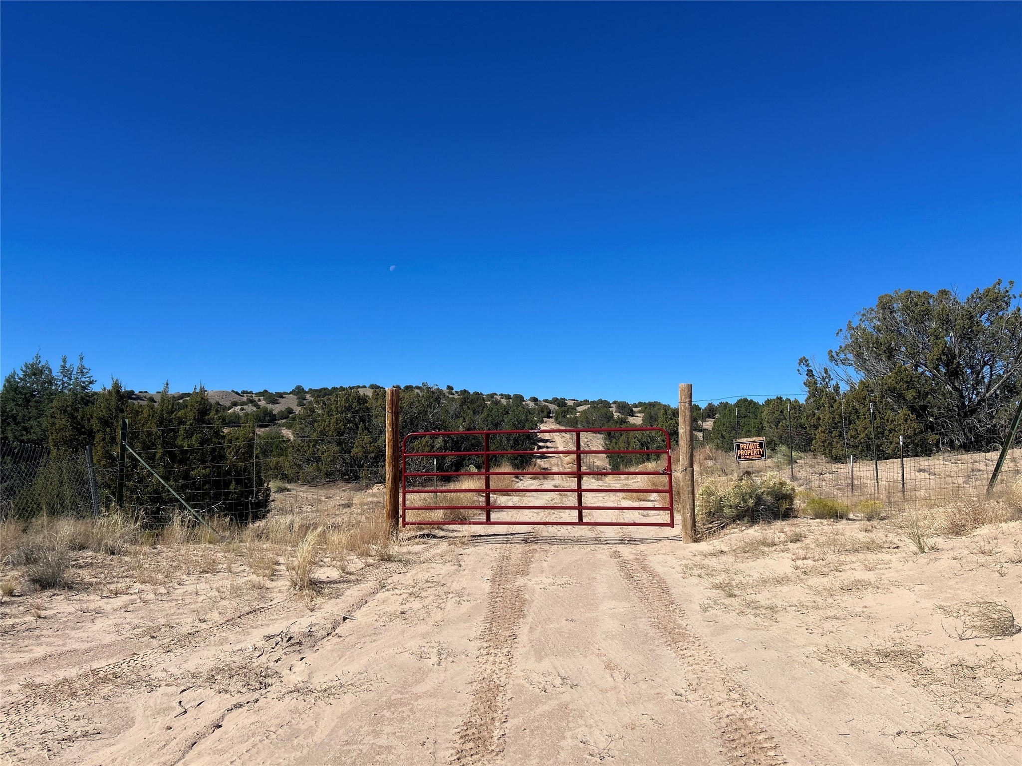 00 Us Highway 285, Ojo Caliente, New Mexico image 12