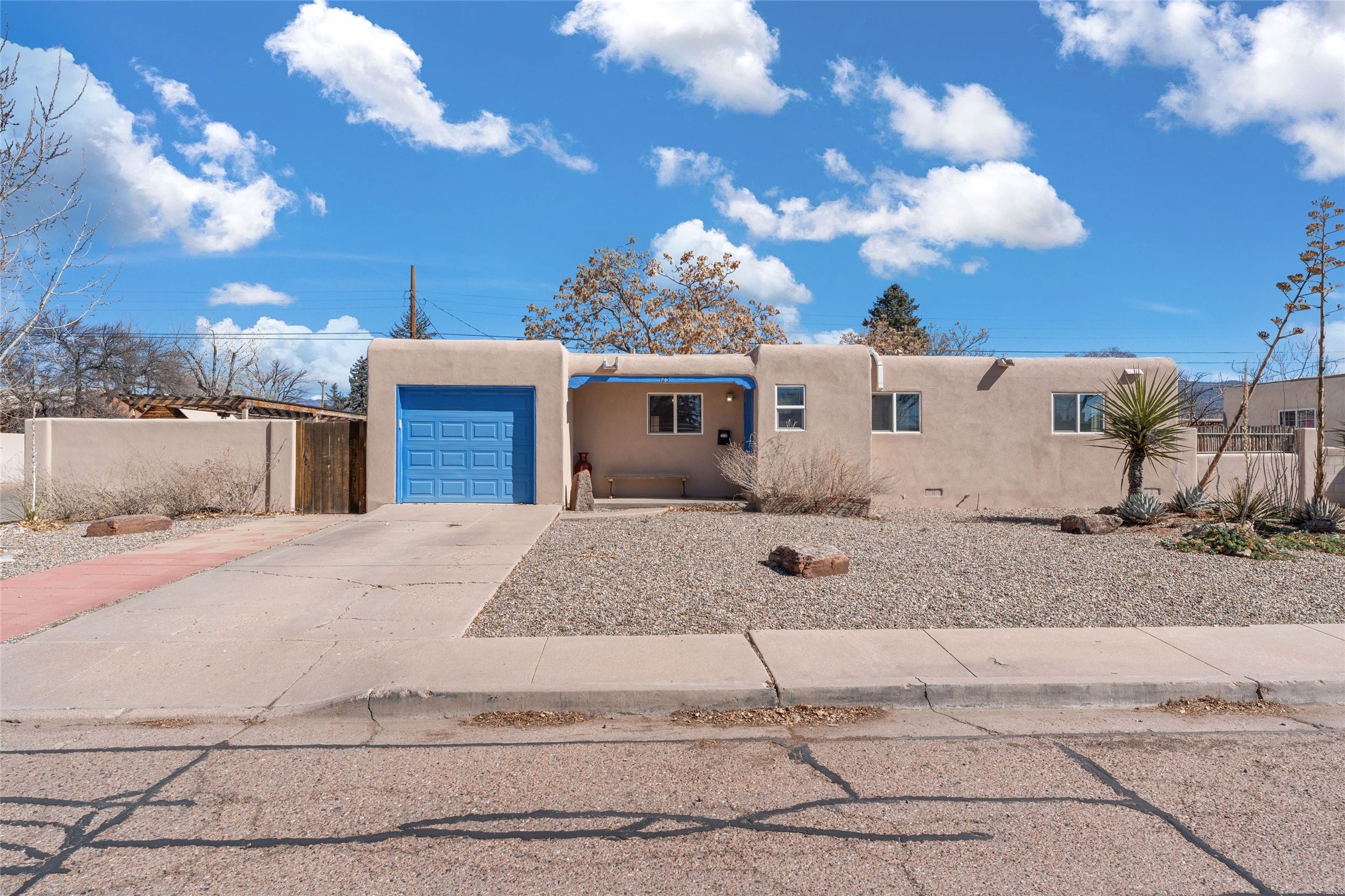 125 Pine Street, Santa Fe, New Mexico image 18