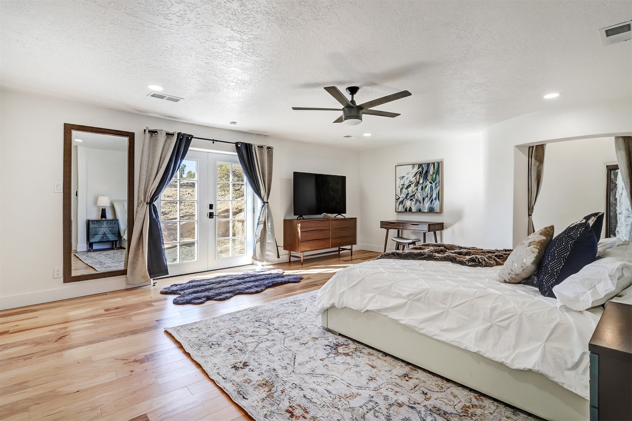 2201 W Alameda Street, Santa Fe, New Mexico image 17