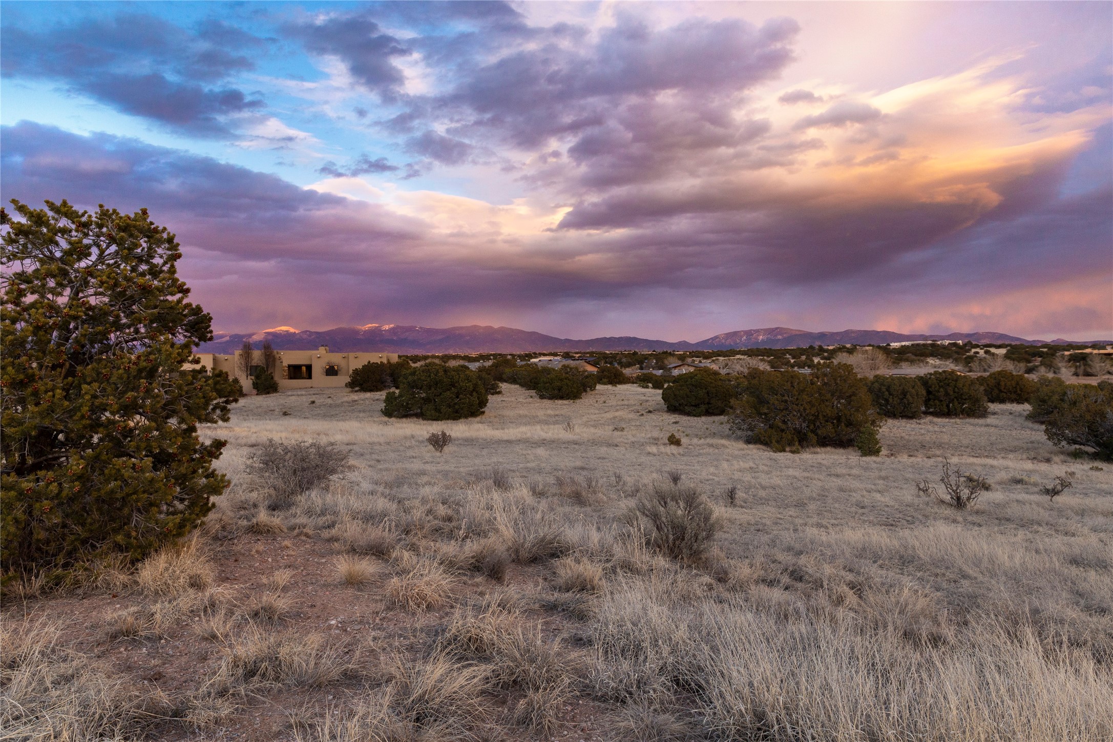 30 Calle Ventoso, Santa Fe, New Mexico image 2