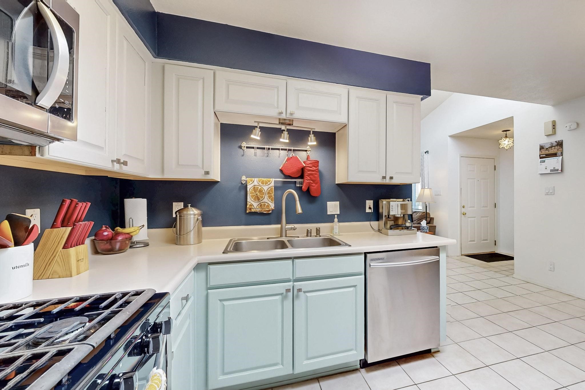 1556 Escondida Court, Santa Fe, New Mexico image 13