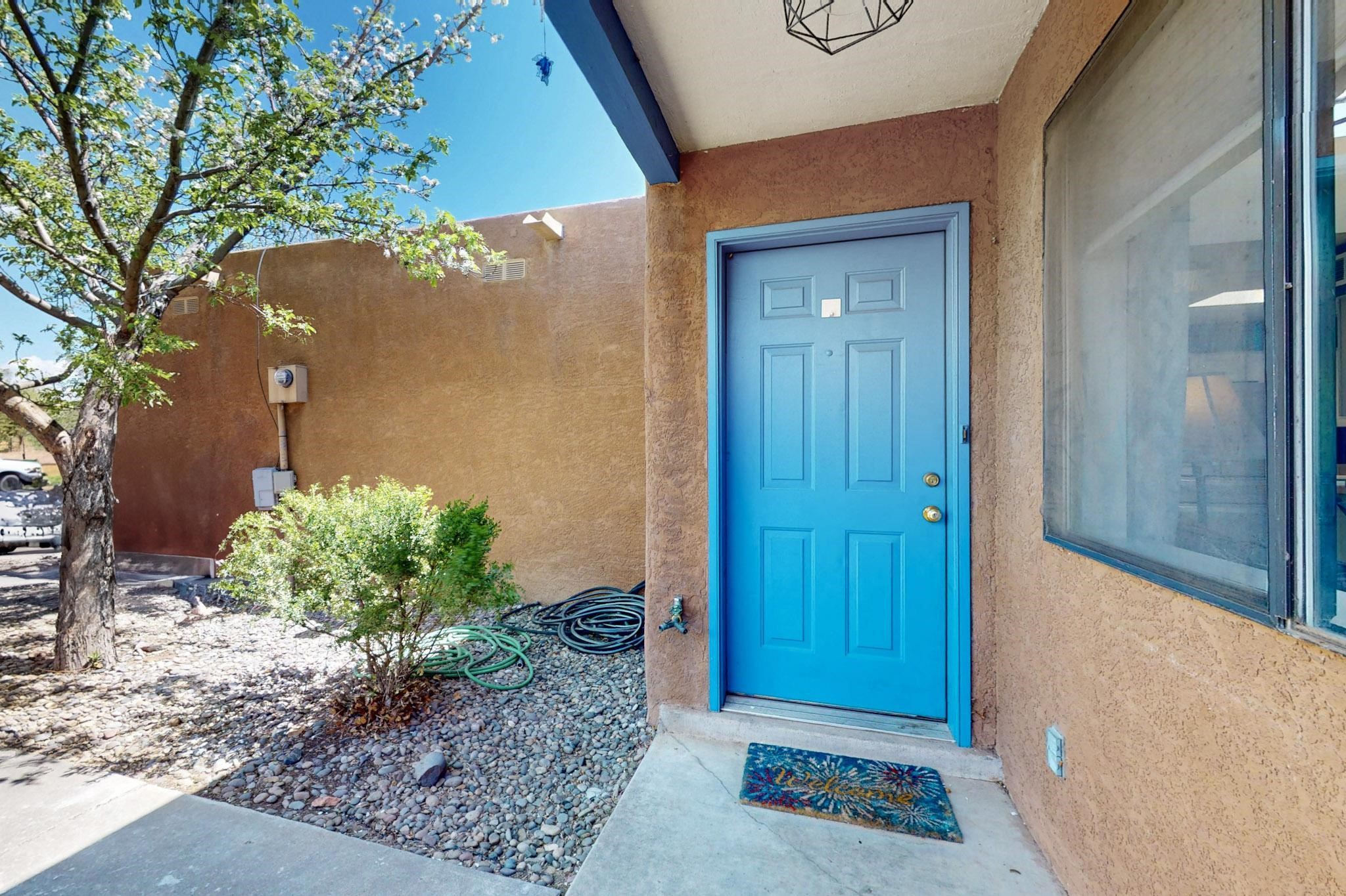 1556 Escondida Court, Santa Fe, New Mexico image 3