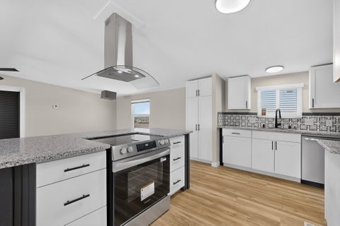 Tiny photo for 12 Calle Manzano Road, Santa Fe, NM 87508 (MLS # 202604456)