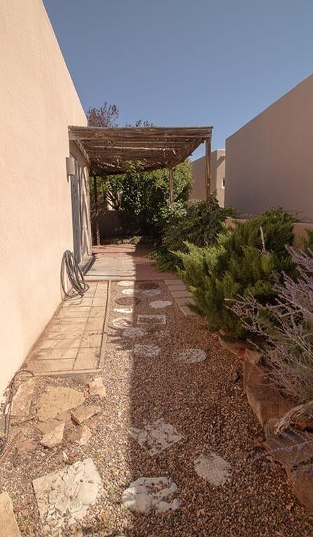 Tiny photo for 3 Broken Rock Place, Santa Fe, NM 87508 (MLS # 202603893)