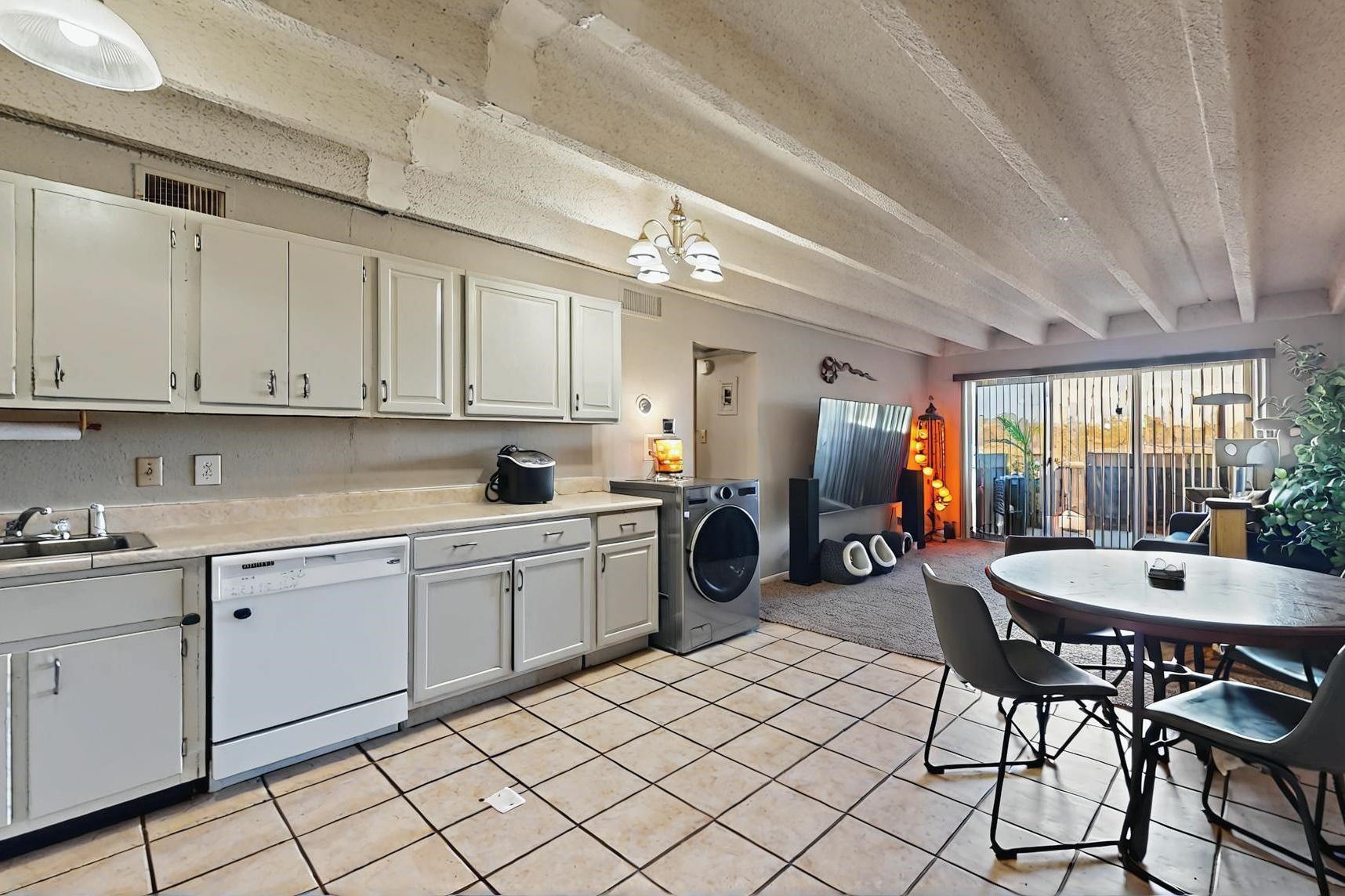1100 Alvarado Drive #211, Albuquerque, New Mexico image 35