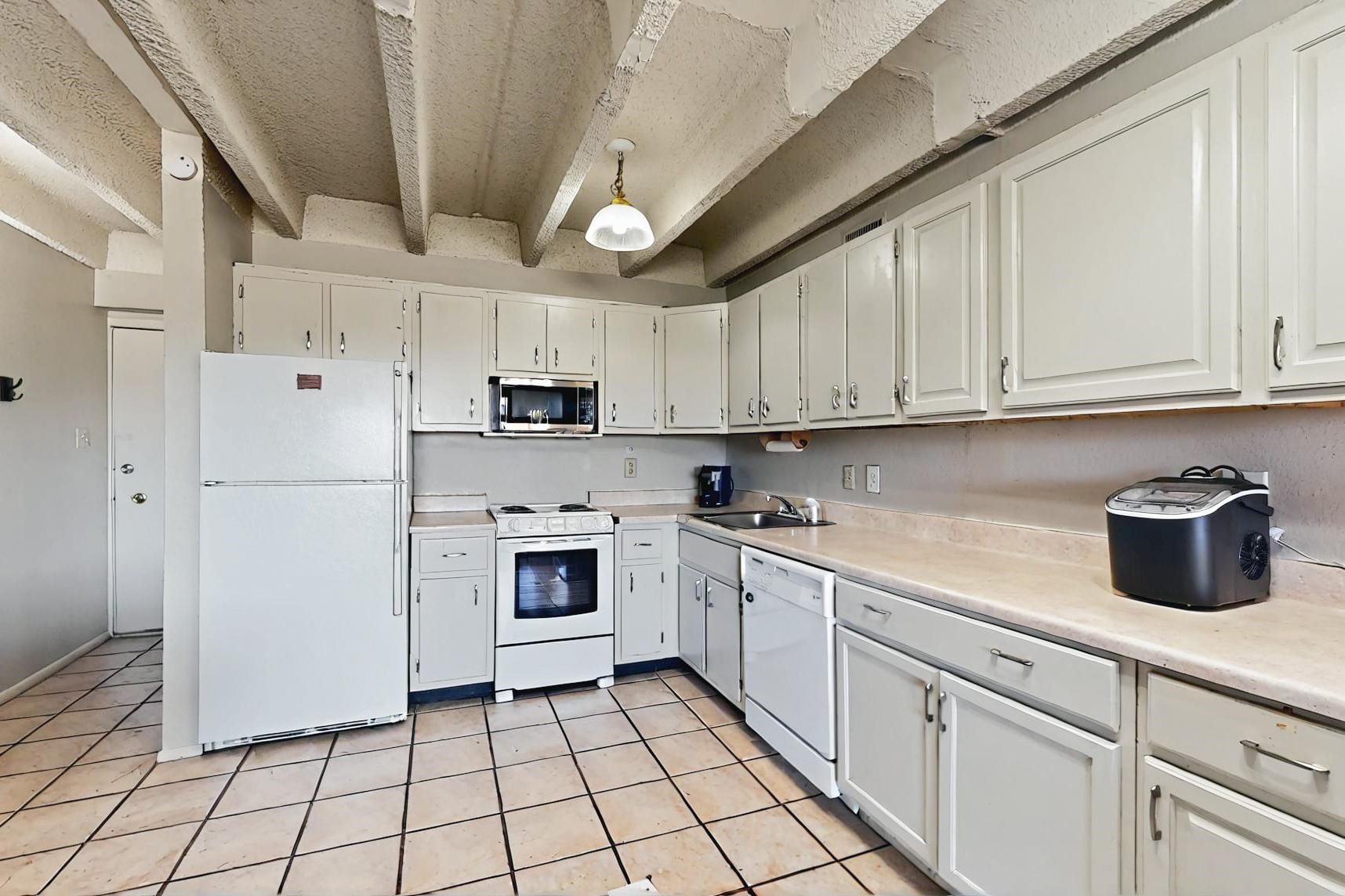 1100 Alvarado Drive #211, Albuquerque, New Mexico image 34