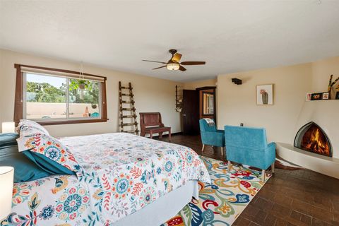 Tiny photo for 10 Camino Oriente, Santa Fe, NM 87508 (MLS # 202504934)