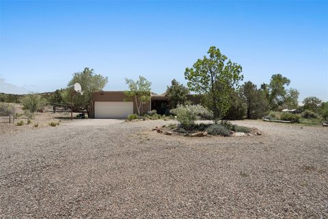 Tiny photo for 3 Moya Loop, Santa Fe, NM 87508 (MLS # 202601948)