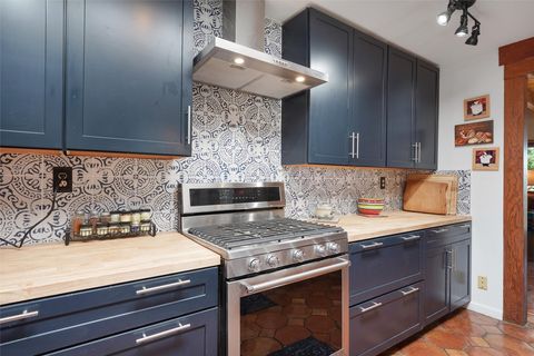 Tiny photo for 3 Moya Loop, Santa Fe, NM 87508 (MLS # 202601948)