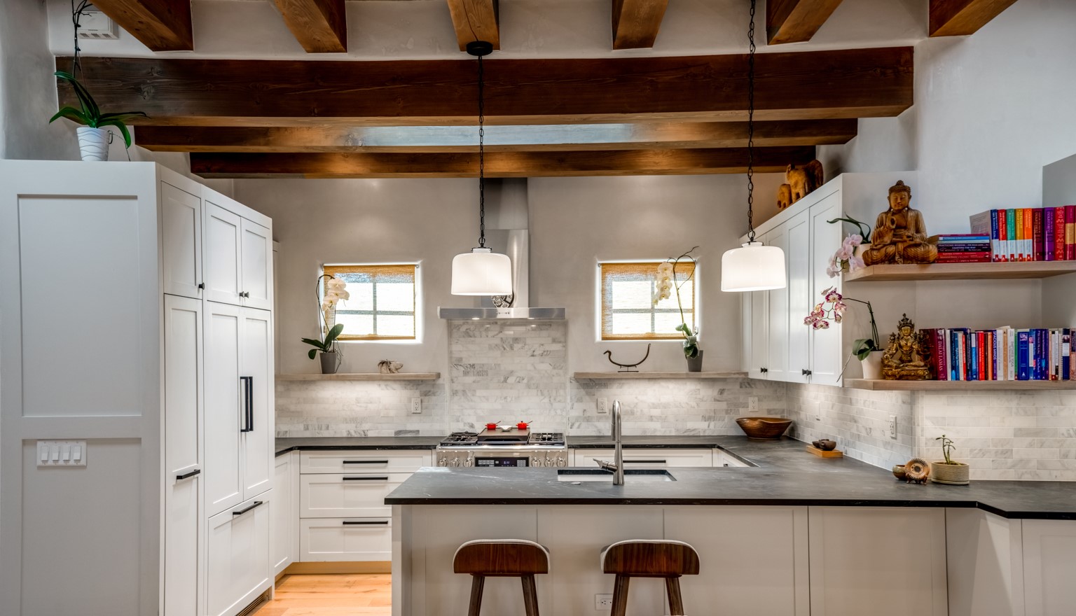 Santa Fe, New Mexico 87501, United States, 3 Bedrooms Bedrooms, ,3 BathroomsBathrooms,Residential,Active,126783