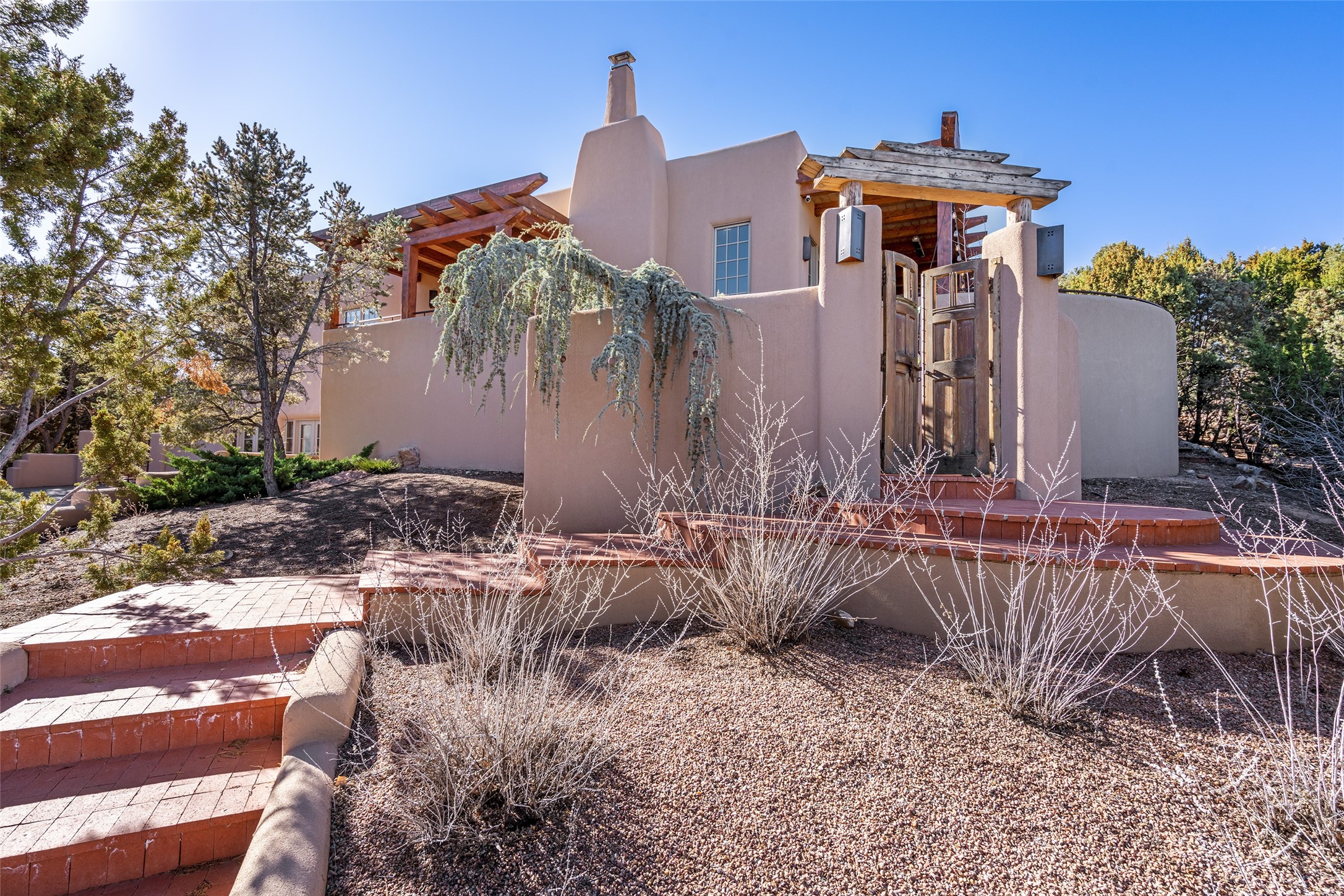 1204 Bandolina Road